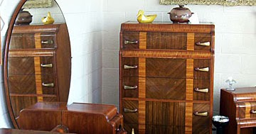 Antiquesq A Newlywed Furniture
