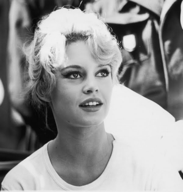Brigitte Bardjjjot - Actress Wallpapers