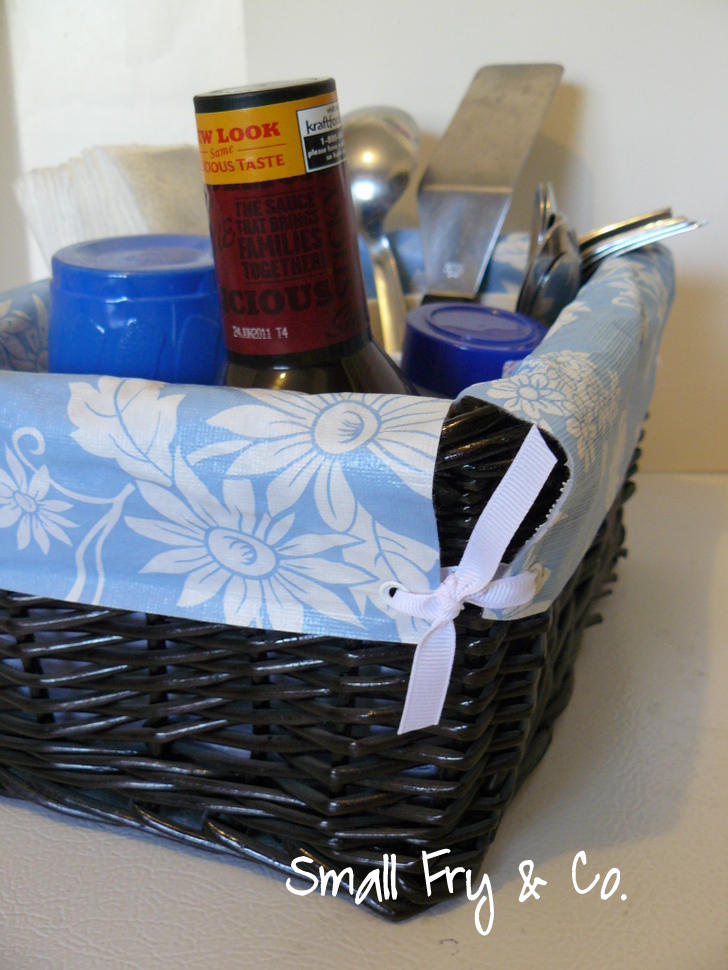 Small Fry & Co. Repurpose a Tablecloth Series Basket Liners