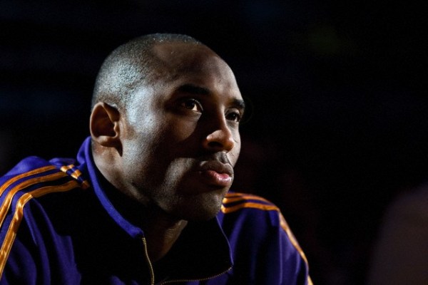 NBA: Kobe Bryant insinúa que se retirará dentro de un par de años, "Cuando tenga 35 ya no estaré en la NBA". Kobe+obs