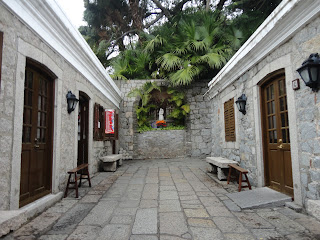Barracks in Fortaleza do Monte de Macau Barracones de la fortaleza del monte de Macao