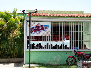 LA NUEVA POSADA BARRA RESTAURANT