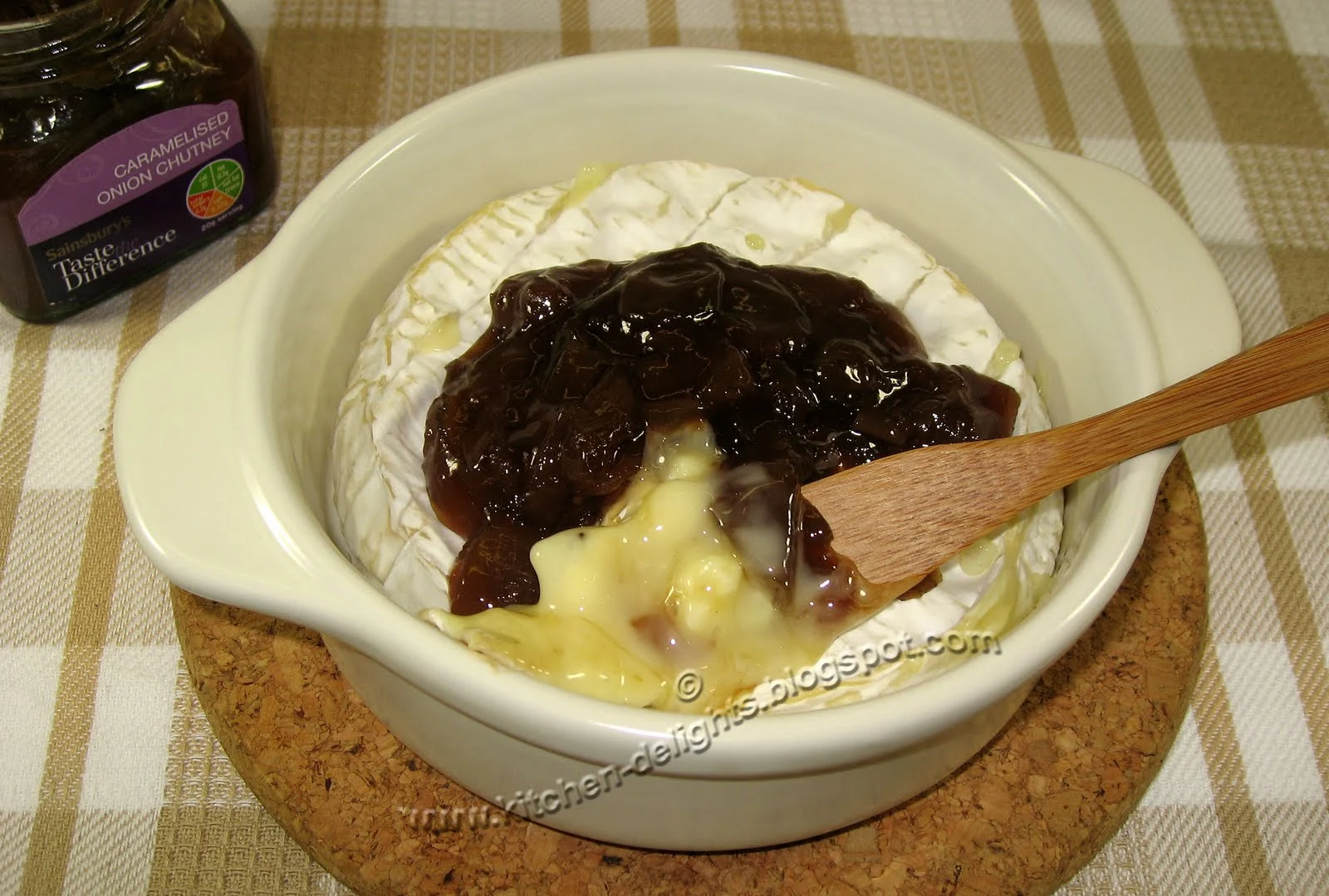 Kitchen Delights: Baked Camembert