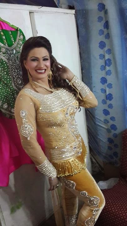 Boobs mujra Nude Photos 28 Boobs mujra Nude Photos 22