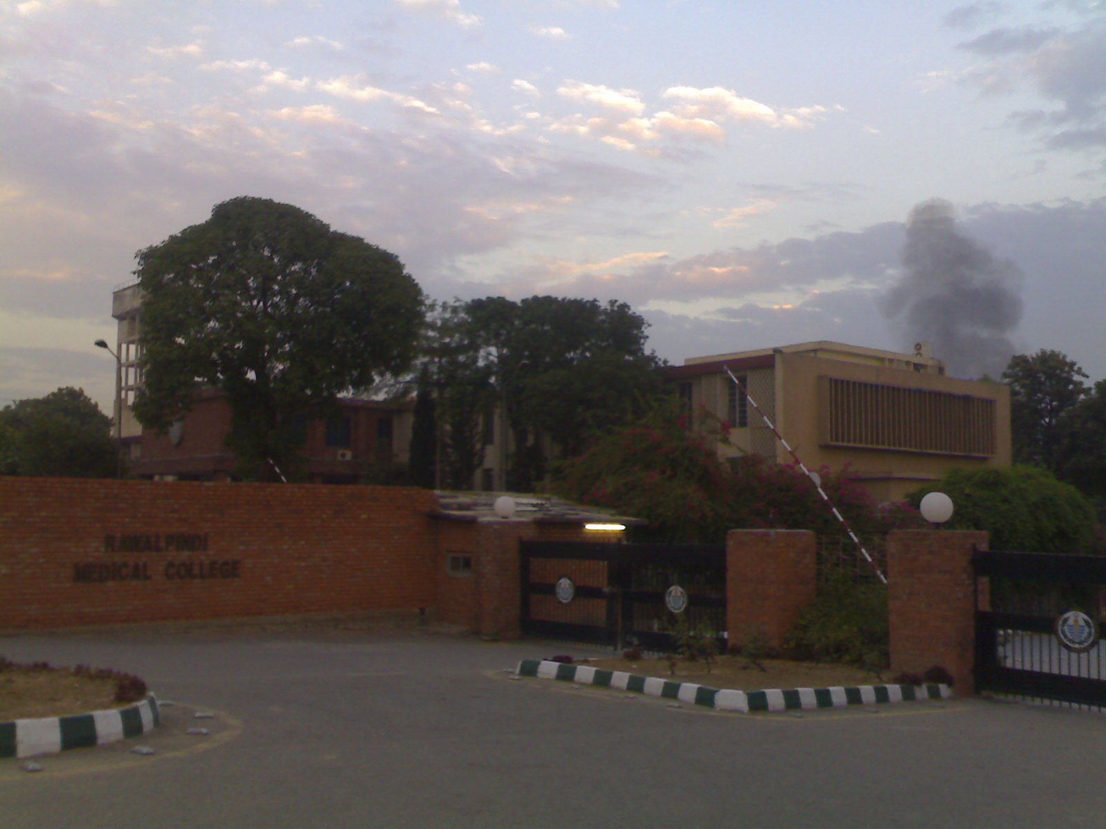 LONG LIVE PAKISTAN Rawalpindi Medical College Collections And