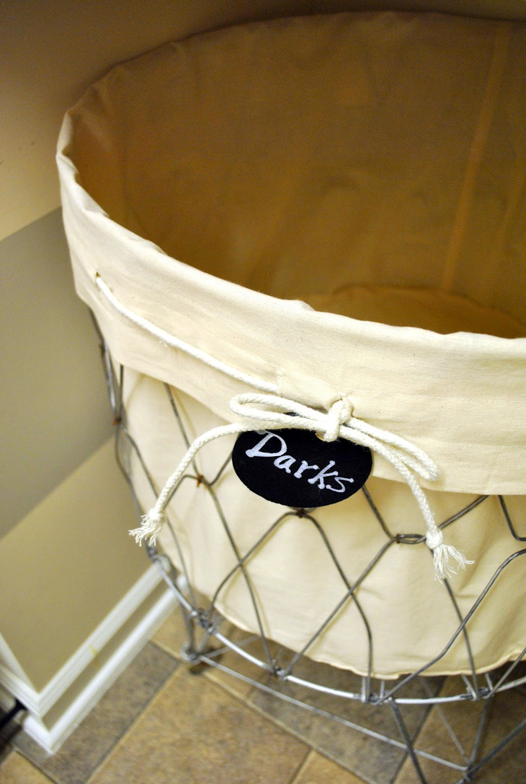 Sophia's How to Make a Vintage Laundry Cart Liner