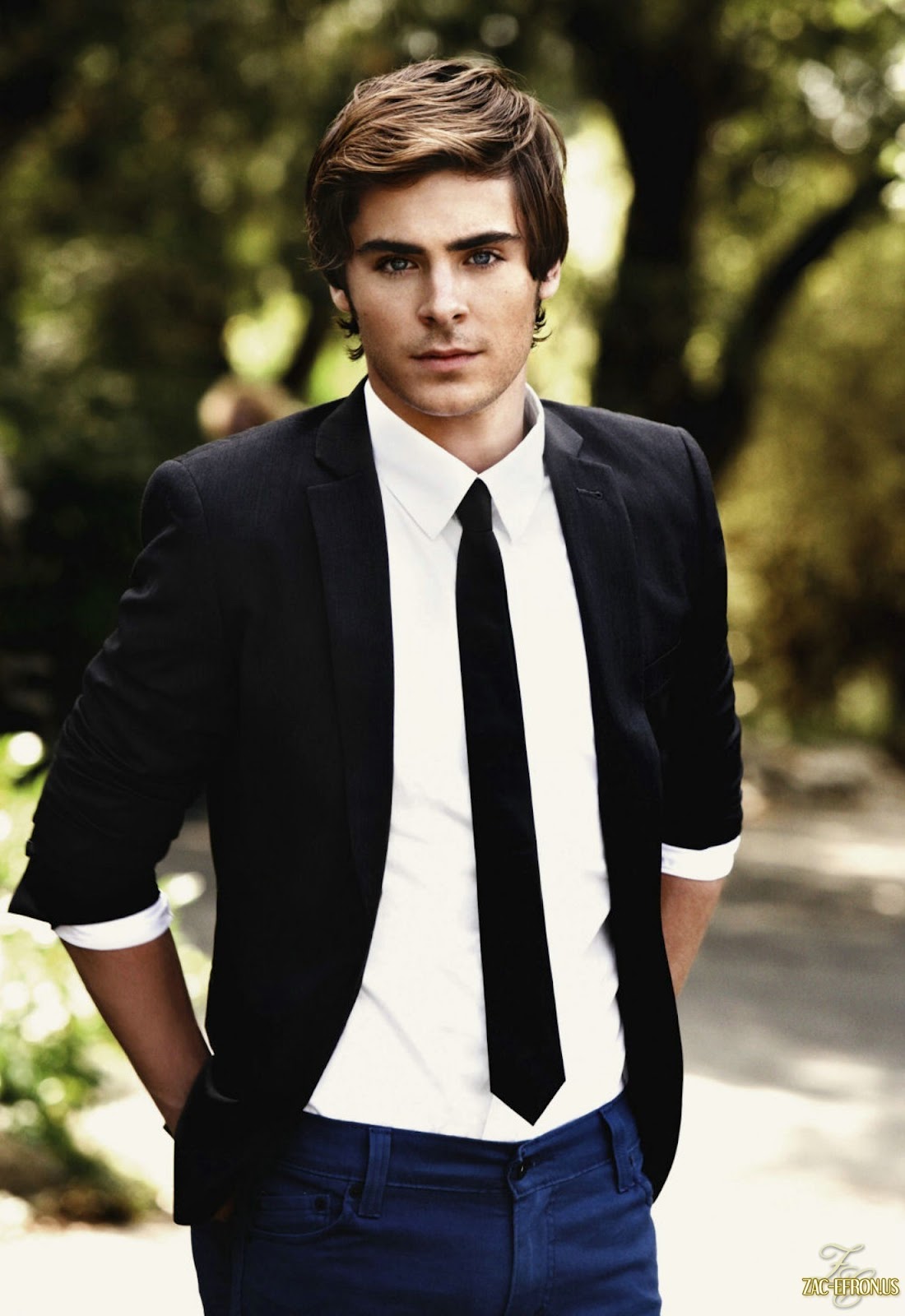 http://4.bp.blogspot.com/-UxabsByaZls/T9OaA_JpQQI/AAAAAAAABPk/_jcmBhZFiYM/s1600/Zac+Efron.jpg