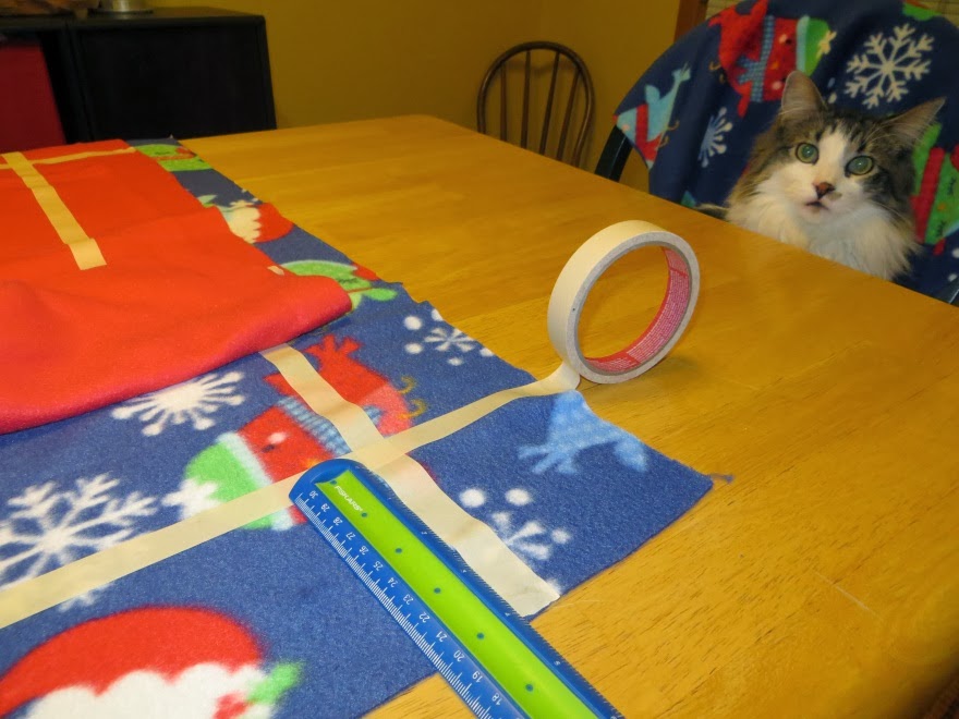 As the World Purrs How to make a Fleece Cat Bed