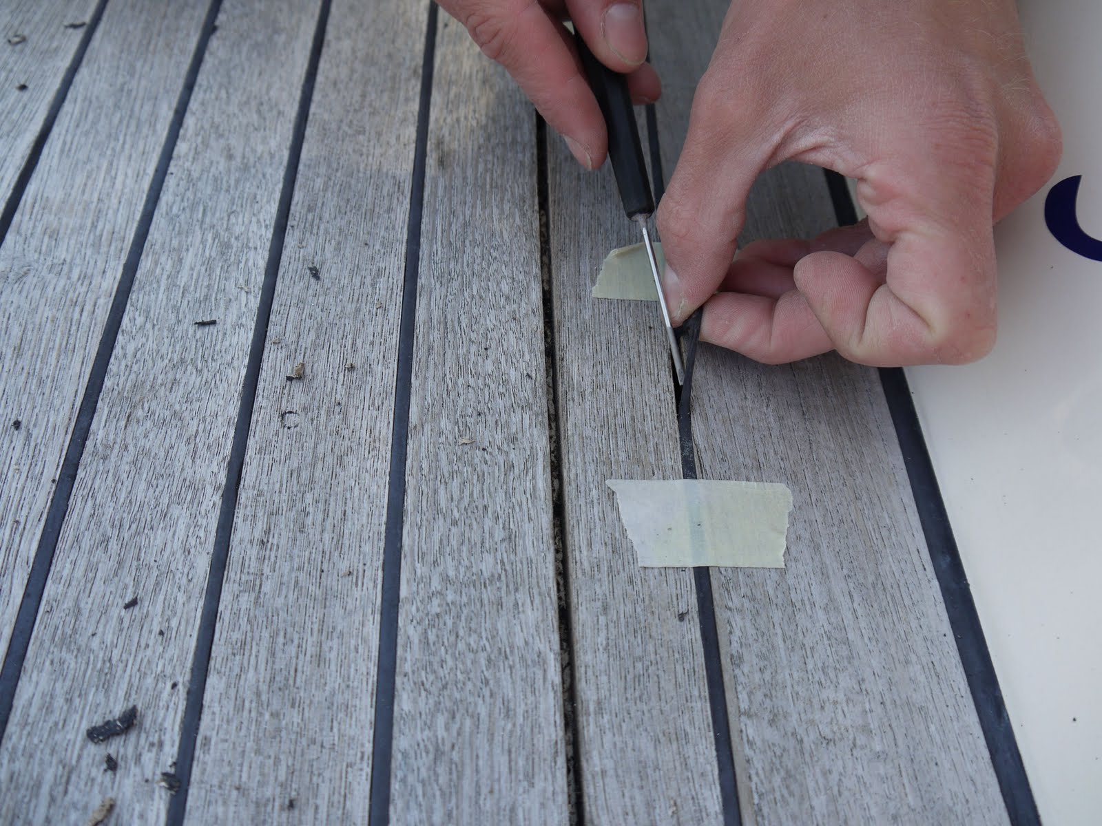 Teak decks pros and cons S/Y Dolphin Dance