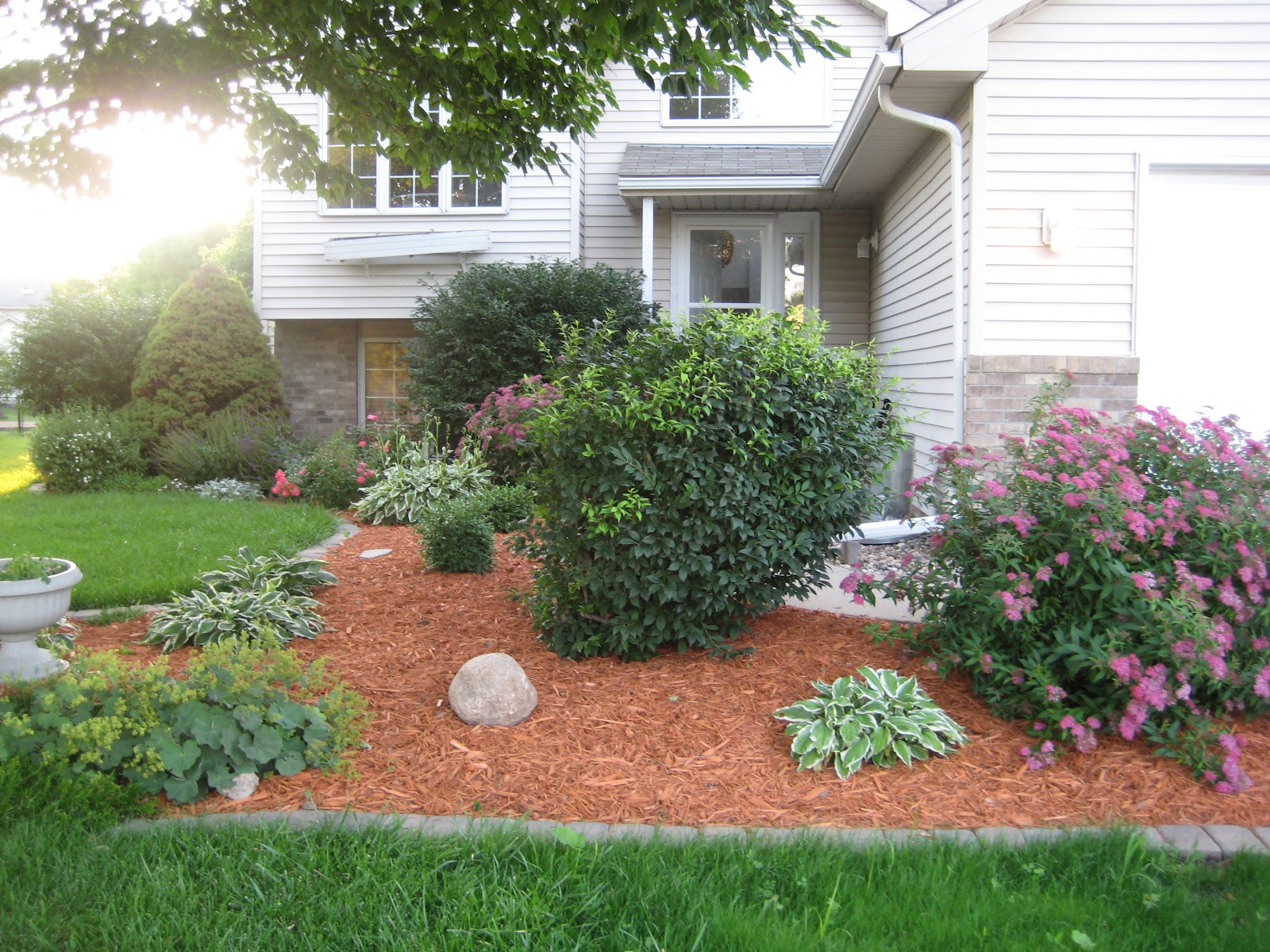 Happy At Home: Completed Front Yard Garden