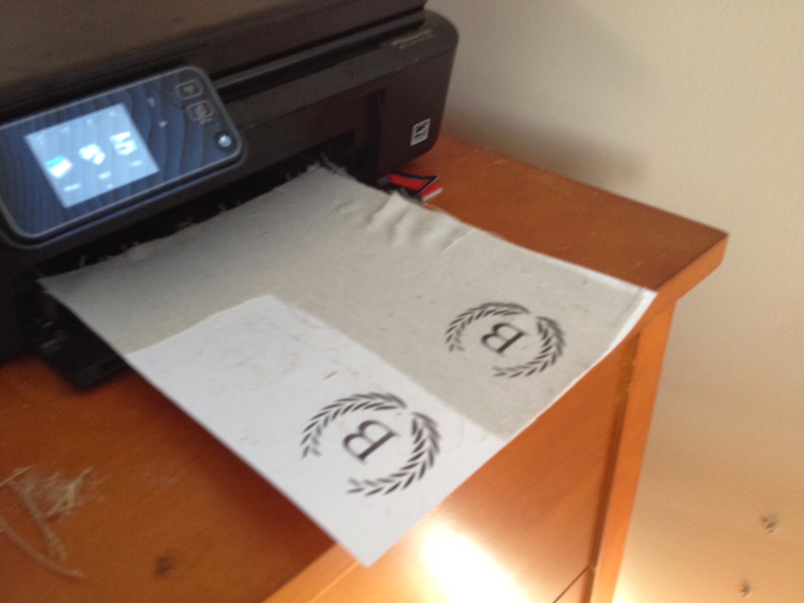 Two It Yourself DIY Monogrammed Wine Bottle Bag (Pottery BarnInspired)