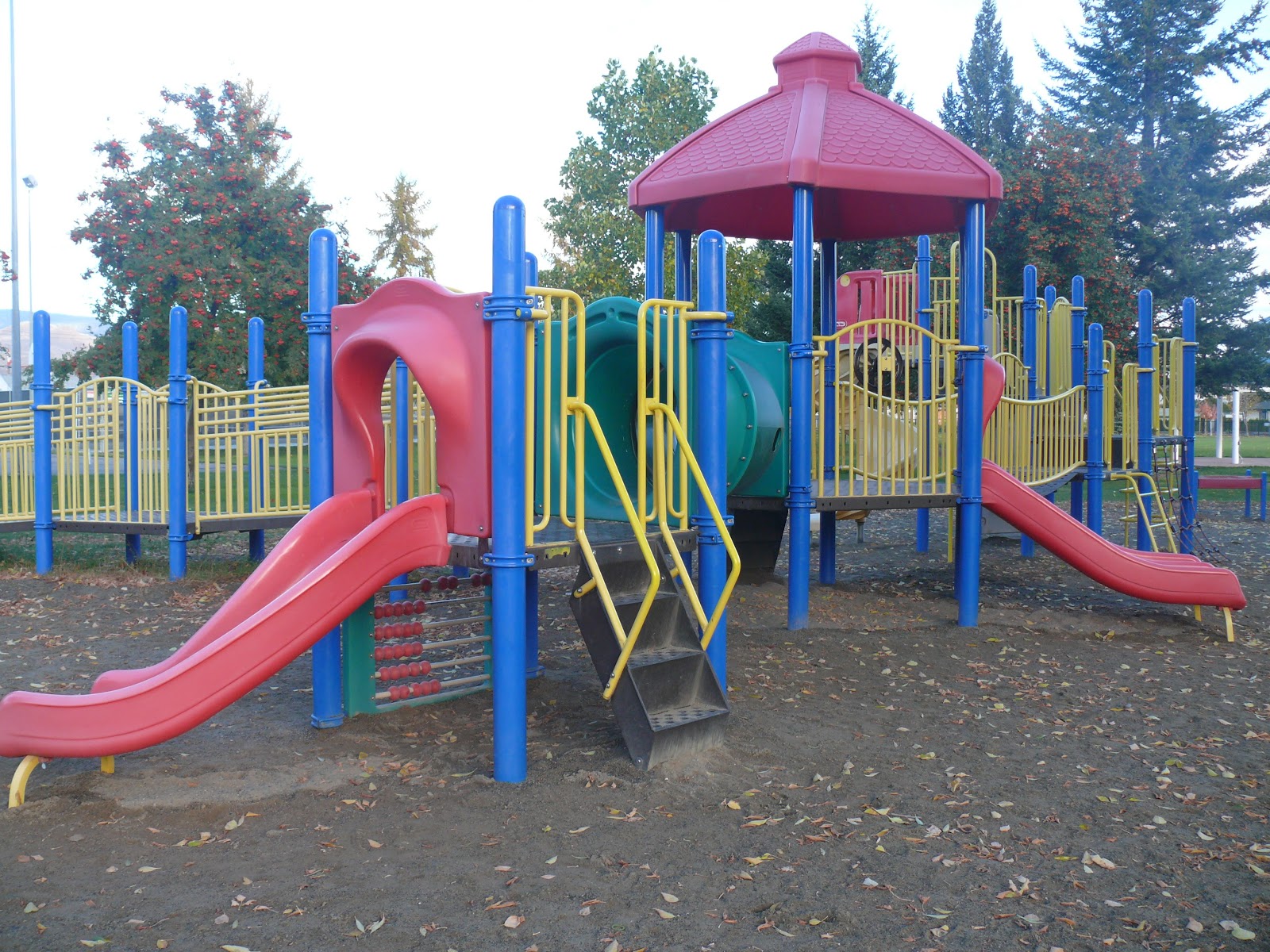 Busy Mama PLAYGROUND REVIEW McDONALD PARK