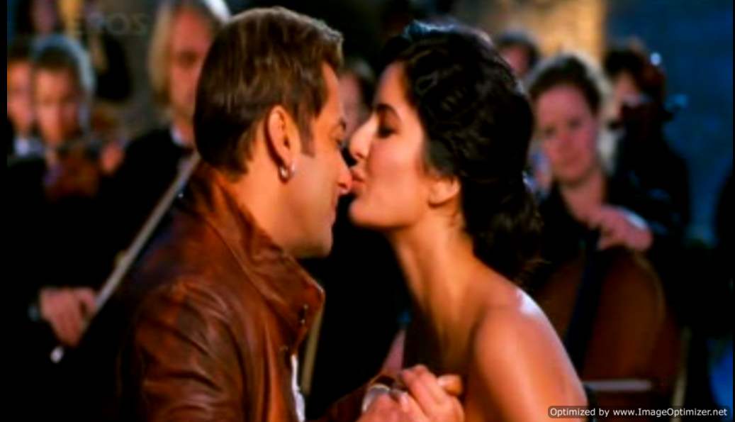 Kissing Of Bollywood