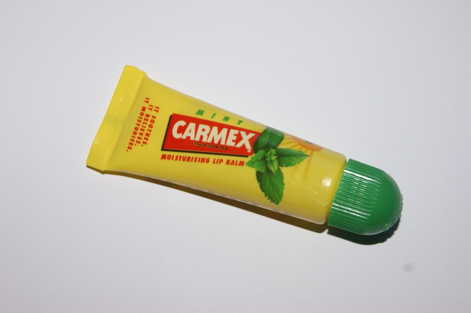 Carmex Mint Lip Balm - Review The Sunday Girl.