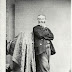 Accedeix als manuscrits del poeta Walt Whitman