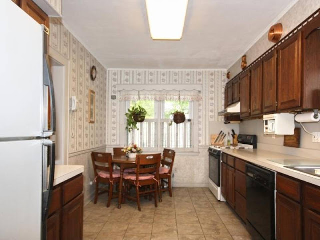 1920s Charmer: Kitchen