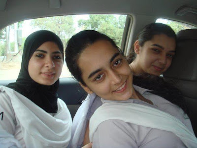 Pakistani School Girls in Van