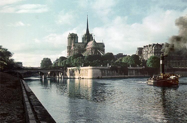 This is What Notre Dame Paris Looked Like  in 1942 