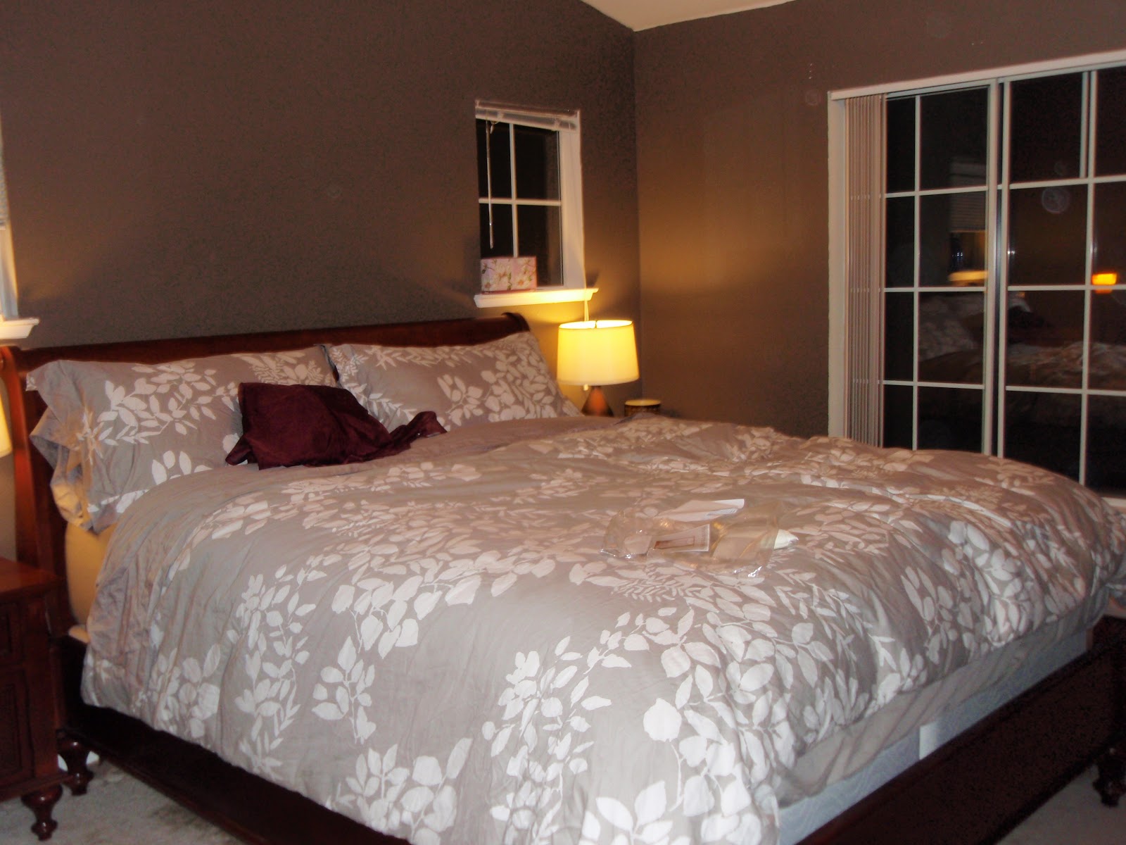 The Smart Savvy Mama BENJAMIN MOORE AURA WATERBORNE INTERIOR PAINT REVIEW