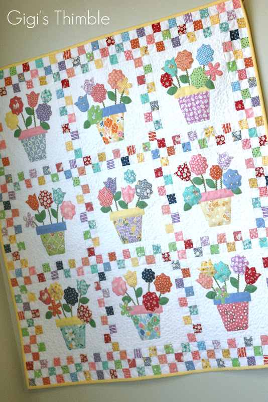 Accuquilt GO Decor Leaping Frog Applique Fused /& Ready to Use~Quilting Crafts