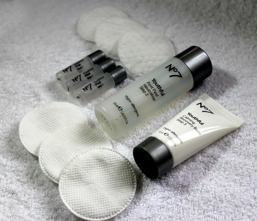 CherrySue, Doin' the Do Boots No7 Youthful Glycolic Peel Kit Review