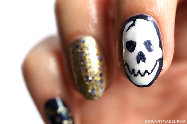 Pirate nail art