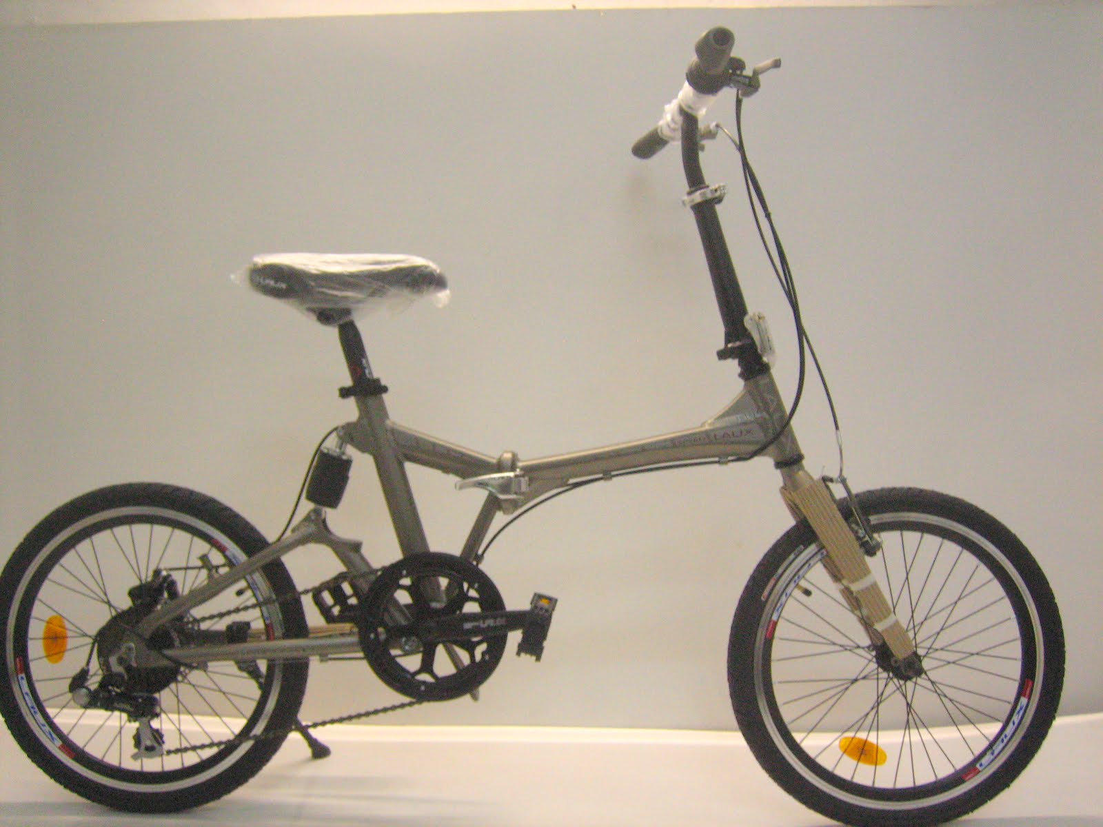 laux folding bike