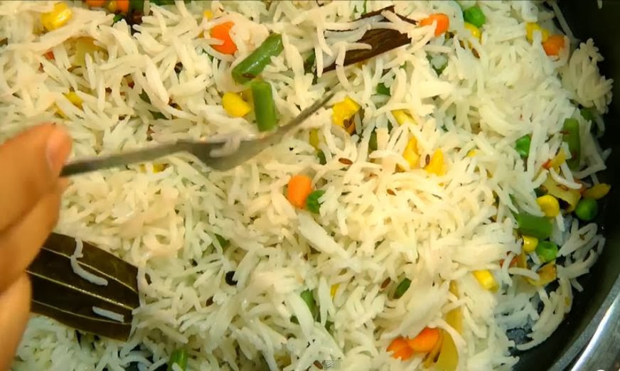 foodie vegetarian kashmiri pulao