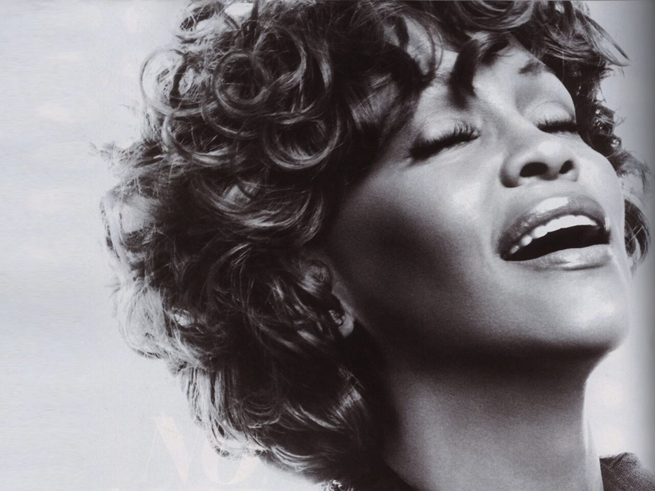 http://4.bp.blogspot.com/-VEHrt0bhtIw/Tze_qMmMmbI/AAAAAAAADmQ/c4SzUvelHFI/s1600/Whitney-Houston-008.jpg