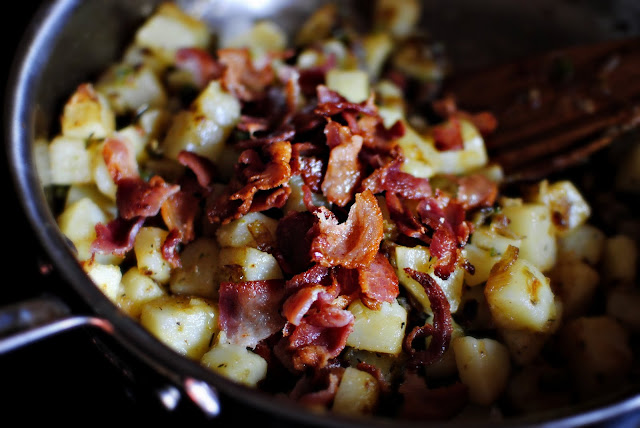 Bacon Potato Hash l SimplyScratch.com