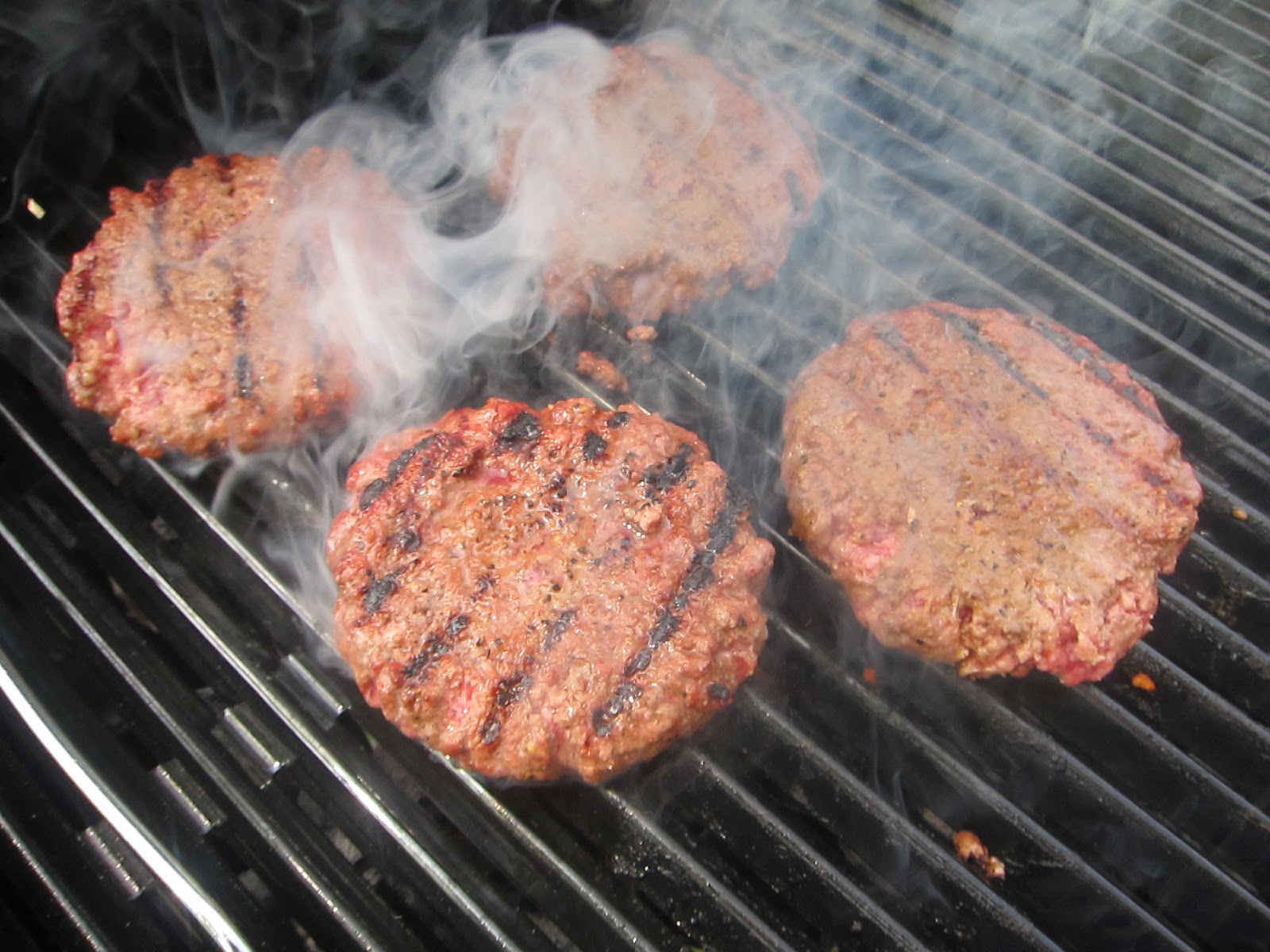 Barbecue Master Building a Better Burger with Steakhouse Elite