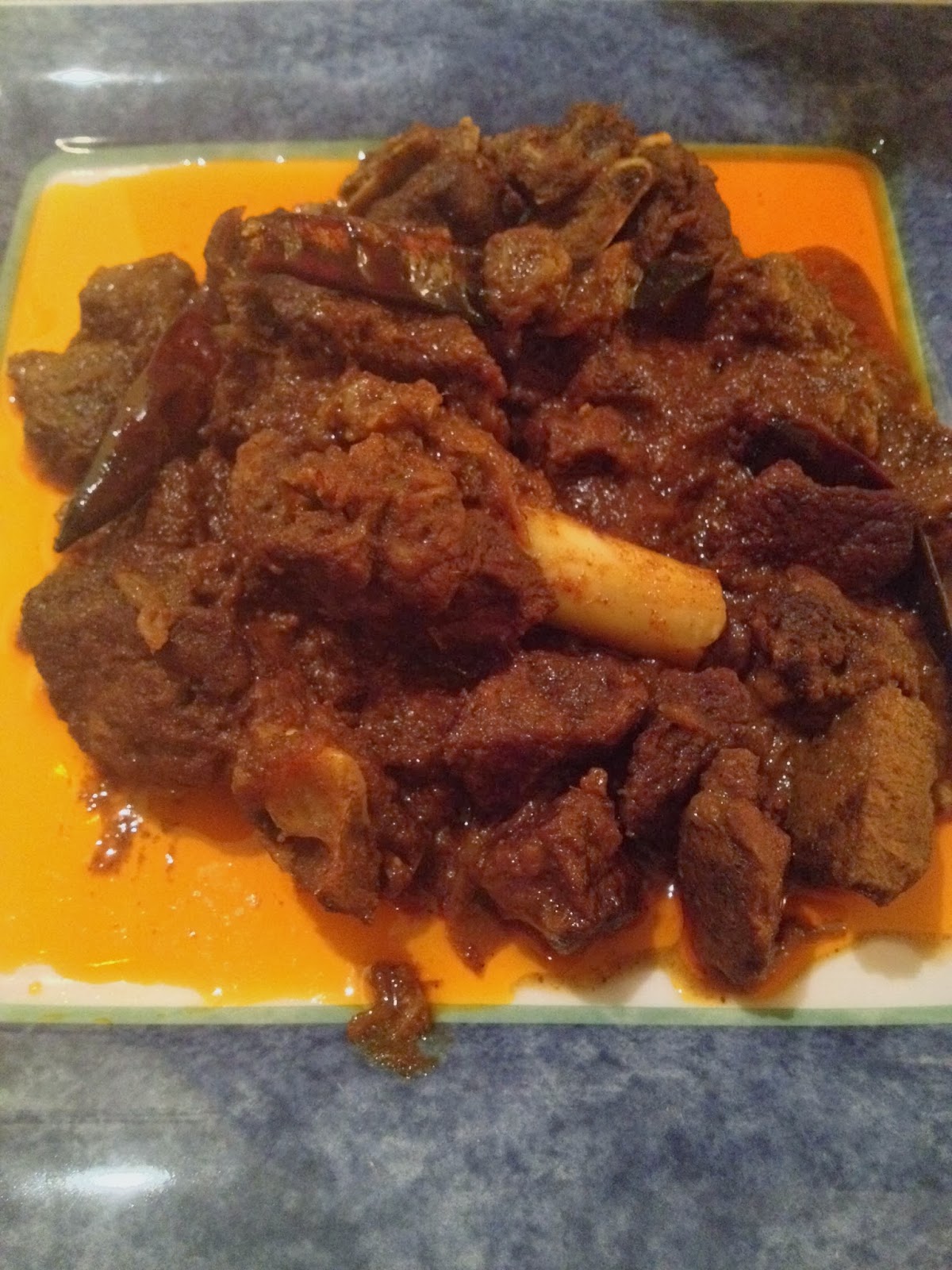 Sikandalous Cuisine: Sauteed Pork Curry