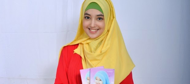 10 Artis Tercantik Di Indonesia 2015 Terbaru 10 Artis Tercantik Di Indonesia 2015 Terbaru