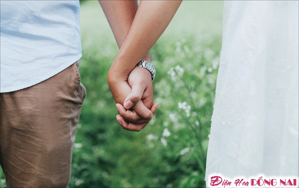 [Image: Chum-anh-cuoi-lang-mang-giua-mua-hoa-Da-Lat-6.jpg]