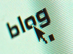 Clara Kensie: QotW - How Many Blogs Do You Read?