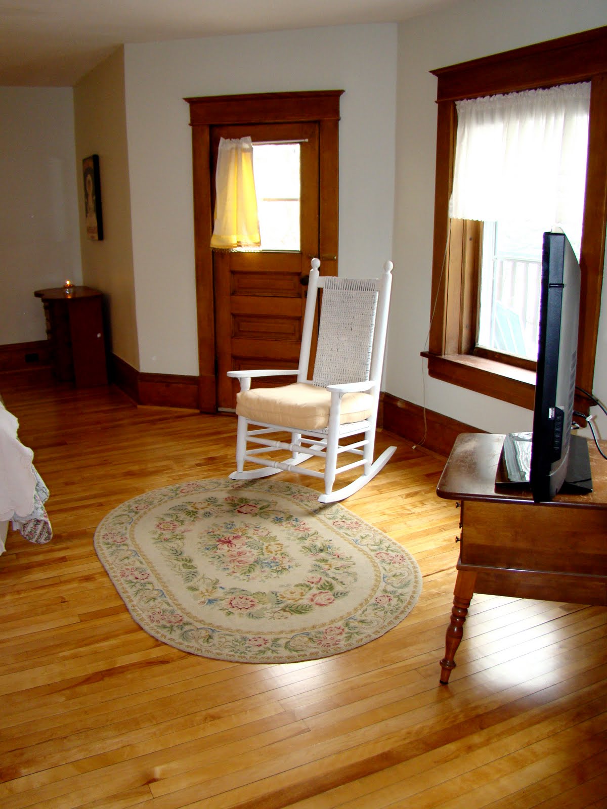 Shorewood Castle Suites In The Second Look Back You See The Deck Door