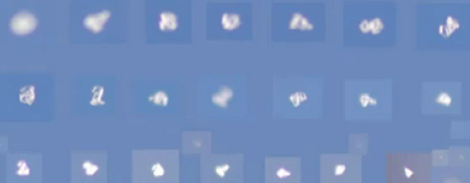 12.02.2011 photos d'OVNI-Nouvelle activité de jour dans le ciel de Mesa, en Arizona. Elles ont été prises le mercredi 9 Février autour de 15h20.  Arizona+UFO+2011