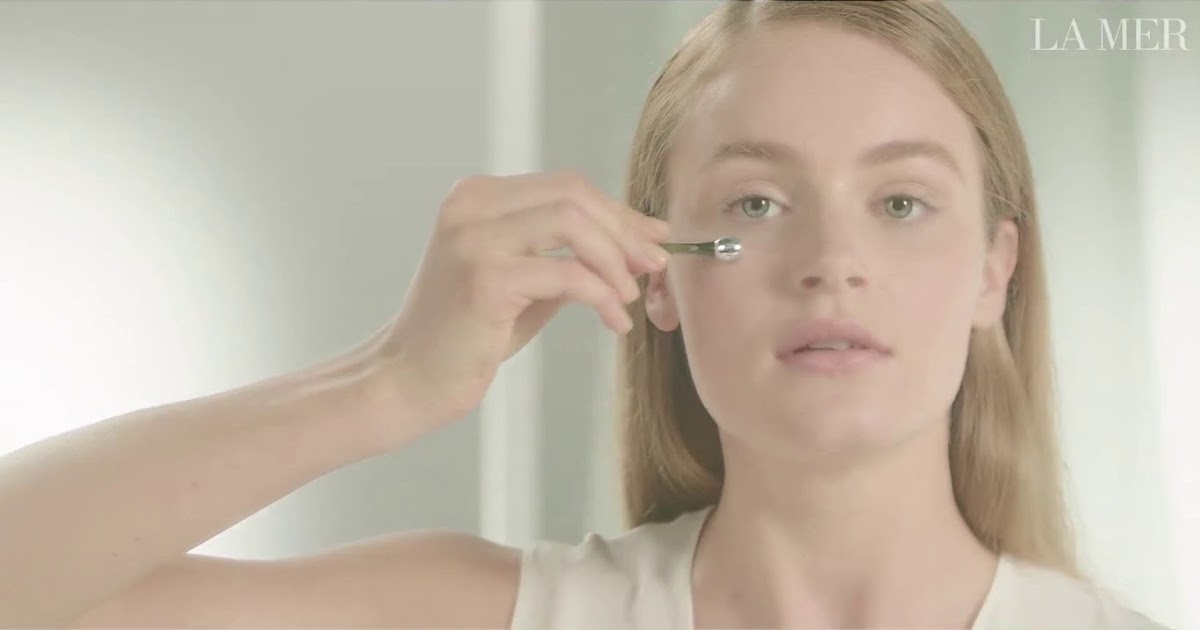 My Crème de la Mer How to Apply La Mer Eye Treatments Video
