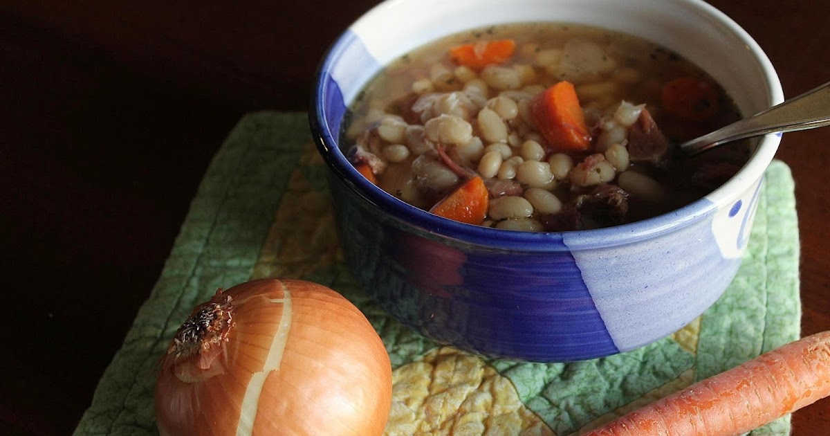 Lilyquilt Homemade Ham and Bean Soup