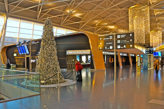 Level 2 of the Airside Center in Zurich Airport. Zurich Airport, Switzerland