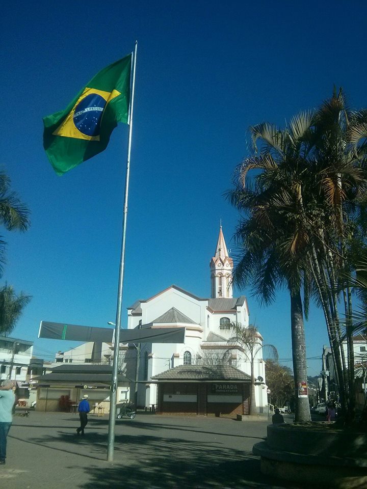 BANDEIRA AMADA