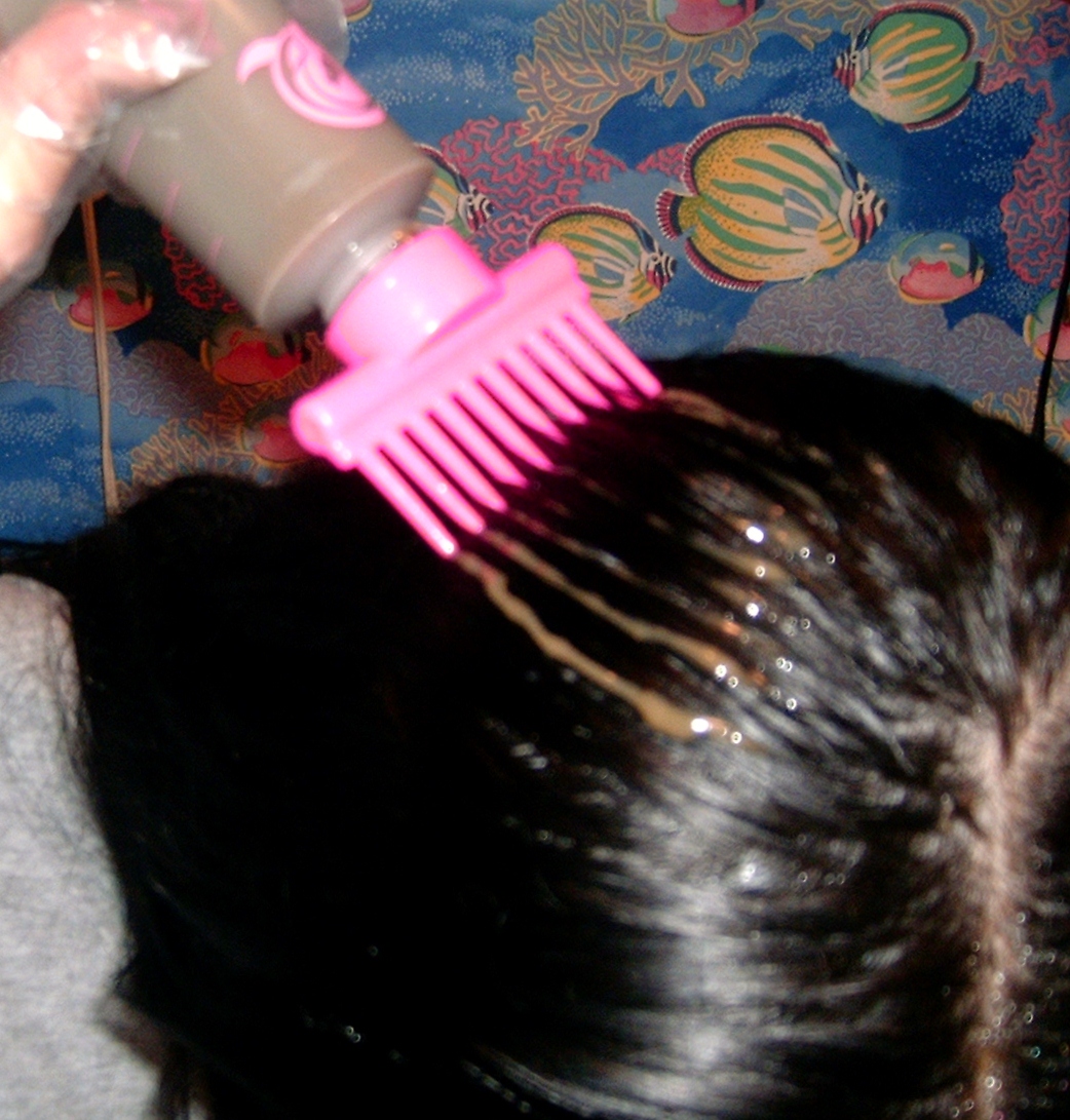 Check it Out! with Dawn Product Review Roots Only Hair Applicator Comb