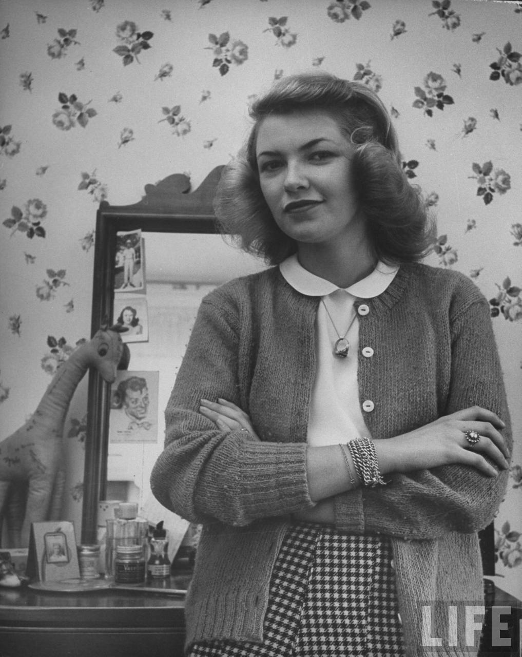 photos of american teenage girls 1944 vintage everyday rod stewart christmas