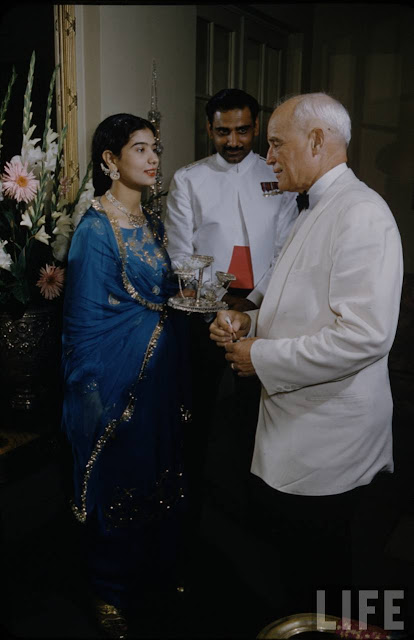 Wedding+Ceremony+of+Syed+Babar+Ali+at+Pakistan+Embassy+Washington+Dc+USA+in+Presence+of+Vice+President+Richard+Nixon+-+1954+(10)