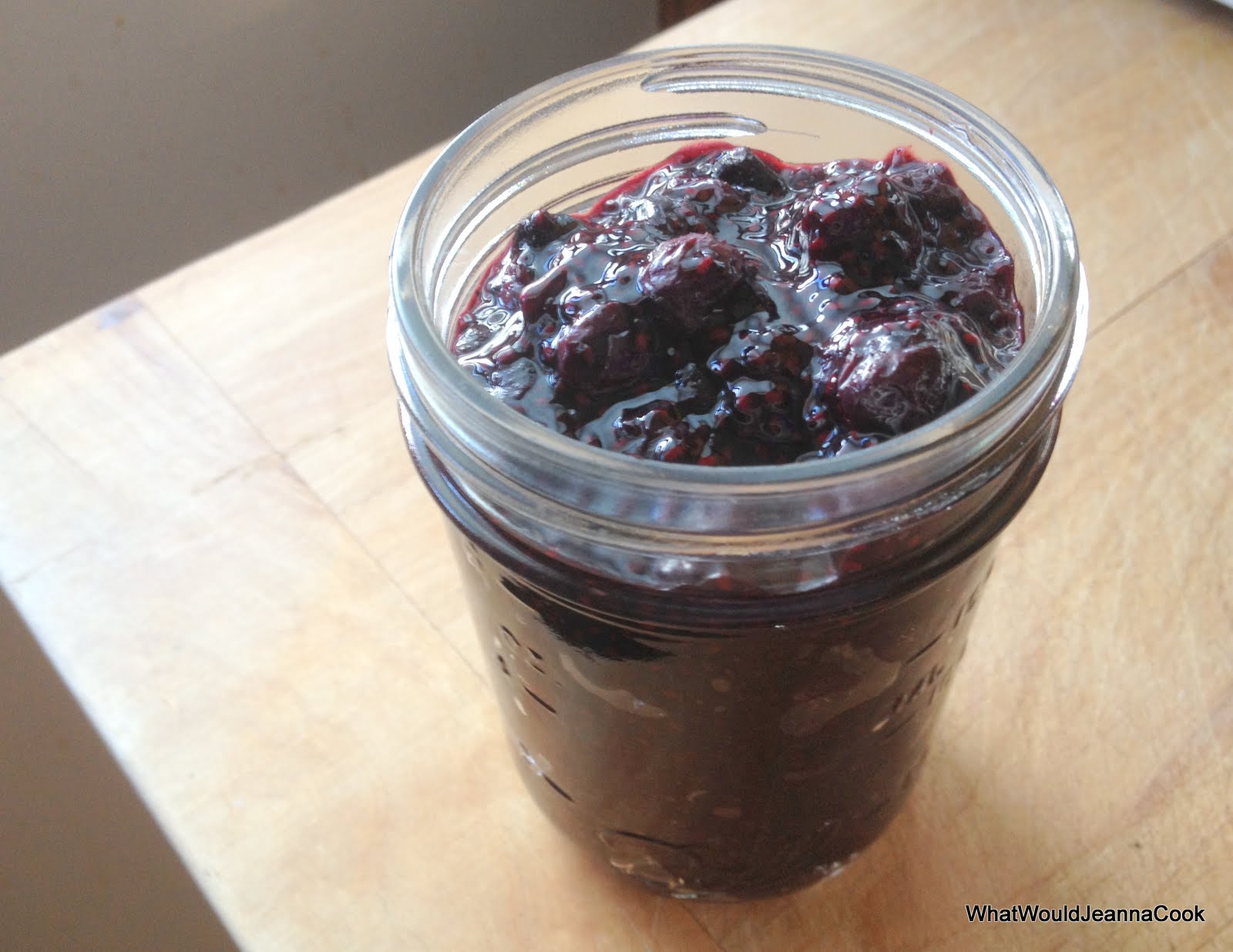 What Would Jeanna Cook Blueberry Vanilla Chia Seed Jam