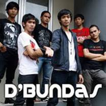 Download Gratis Lagu D'Bundas - Sebentar Saja Mp3 + Lirik D'Bundas - Sebentar Saja