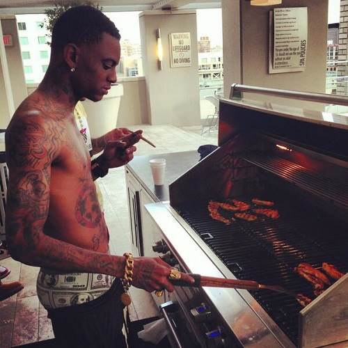 Soulja Boy - Trappin' / We Ready (Feat. Migos) / Put A Name On It (Feat. Adrien Broner) / Cuban Link / Versace (Remix) / My Chain / Gold (Feat. Migos) Soulja Boy - Trappin' / We Ready (Feat. Migos) / Put A Name On It (Feat. Adrien Broner) / Cuban Link / Versace (Remix) / My Chain / Gold (Feat. Migos)