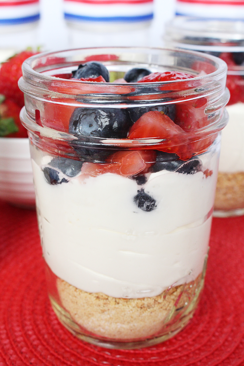 Kylee's Kitchen NoBake Mason Jar Cheesecakes