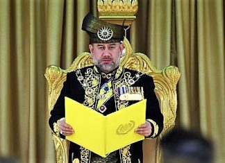 PERTABALAN YANG DI-PERTUAN AGONG KE-15 – PENUH ISTIADAT KESULTANAN MELAYU [24 APR 2017] KEMAS KINI