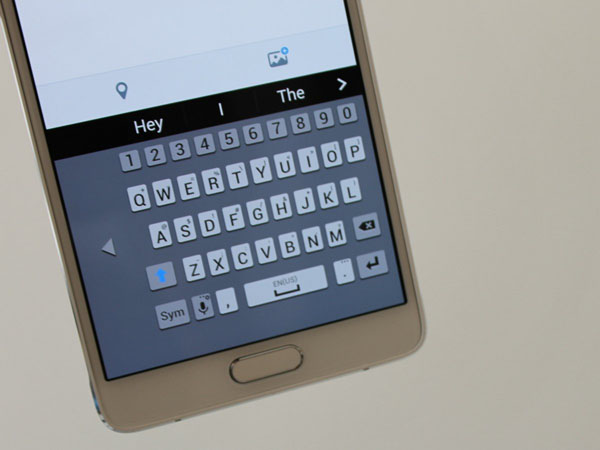 13 điều Samsung Galaxy Note 4 có thể làm còn iPhone thì không